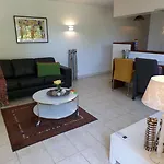 شقة Senomar